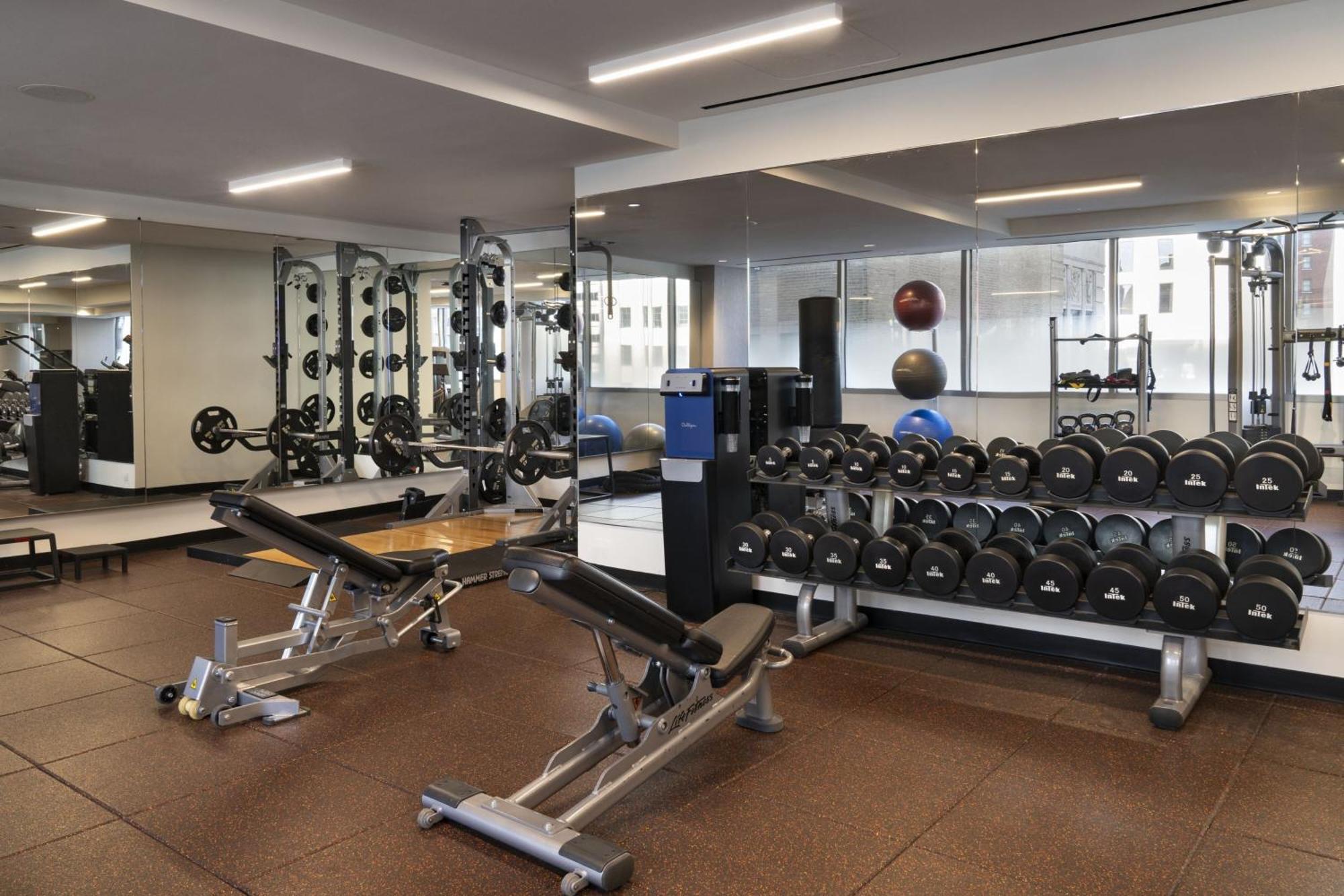 Residence Inn By Marriott Chicago Downtown Magnificent Mile Extérieur photo