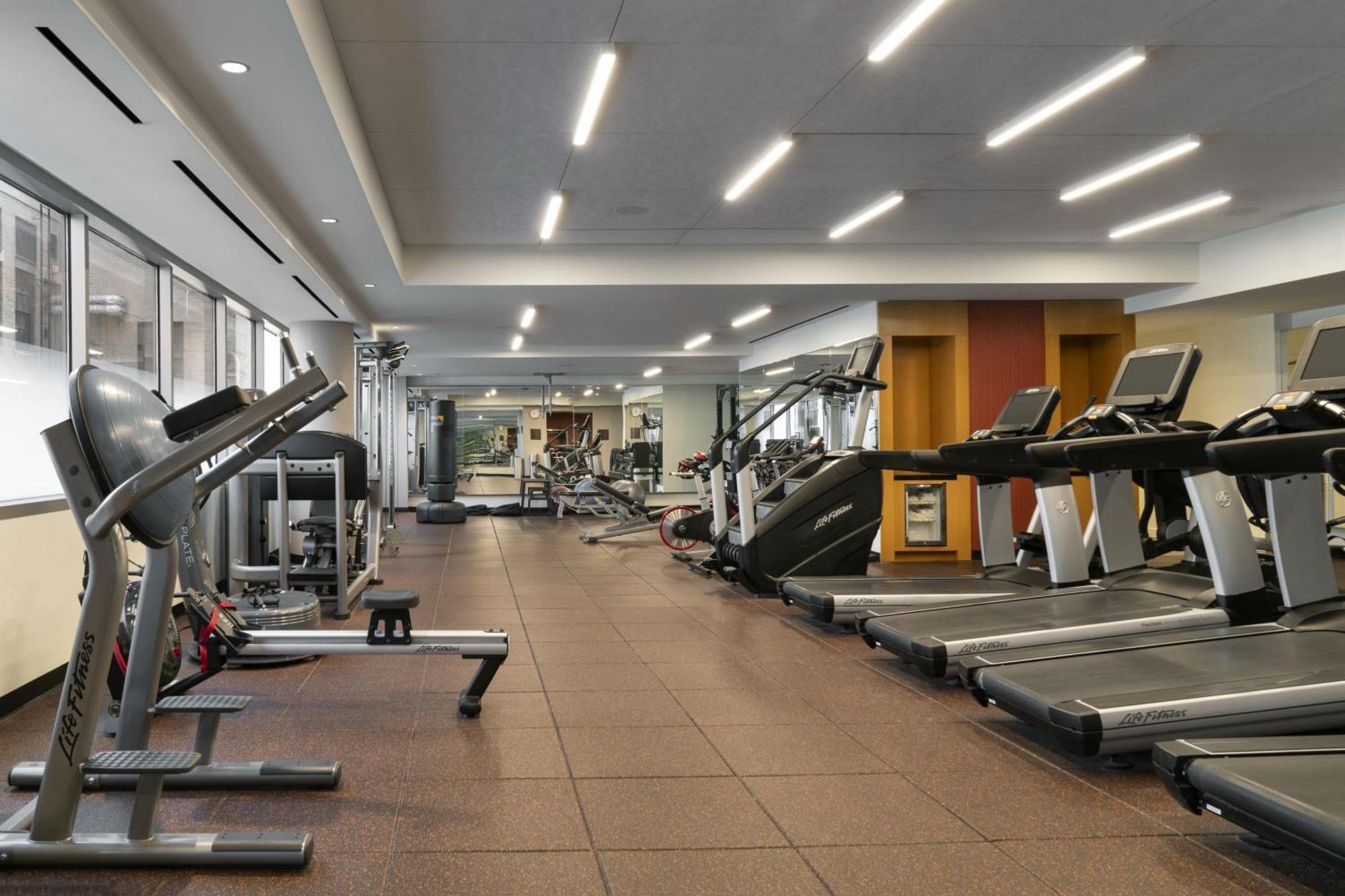 Residence Inn By Marriott Chicago Downtown Magnificent Mile Extérieur photo